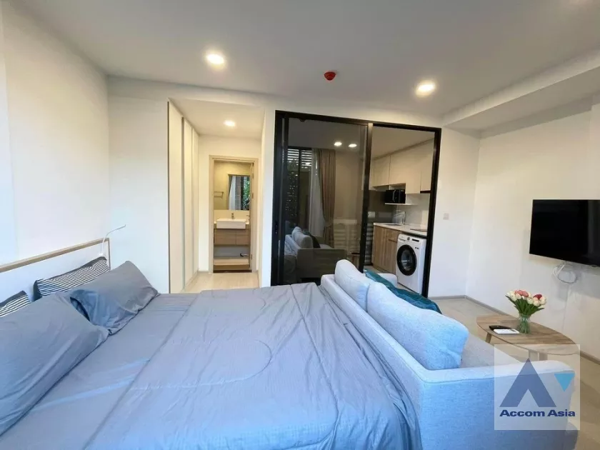 unit 1 Bedroom  Condominium For Rent in Sukhumvit, Bangkok  near BTS Ekkamai (AA38915)