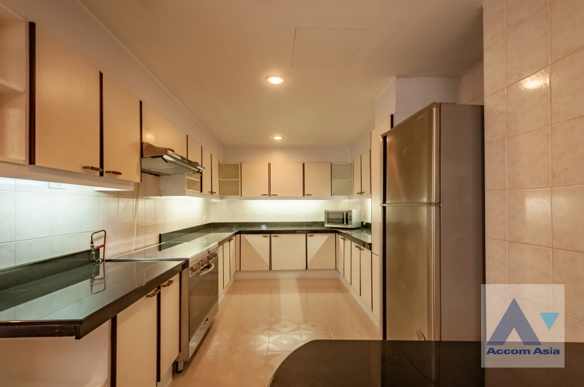 5  4 br Apartment For Rent in Sukhumvit ,Bangkok BTS Phrom Phong at Family Size Residence Starting at 280 Sqm AA38925