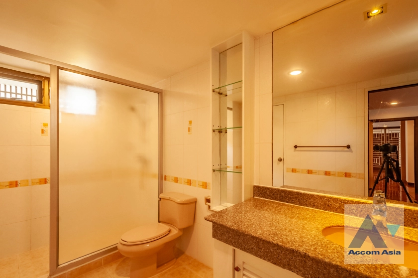 17  4 br Apartment For Rent in Sukhumvit ,Bangkok BTS Phrom Phong at Family Size Residence Starting at 280 Sqm AA38925