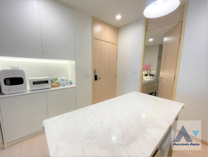  1  3 br Condominium for rent and sale in Silom ,Bangkok BTS Chong Nonsi at Silom Suite AA38930