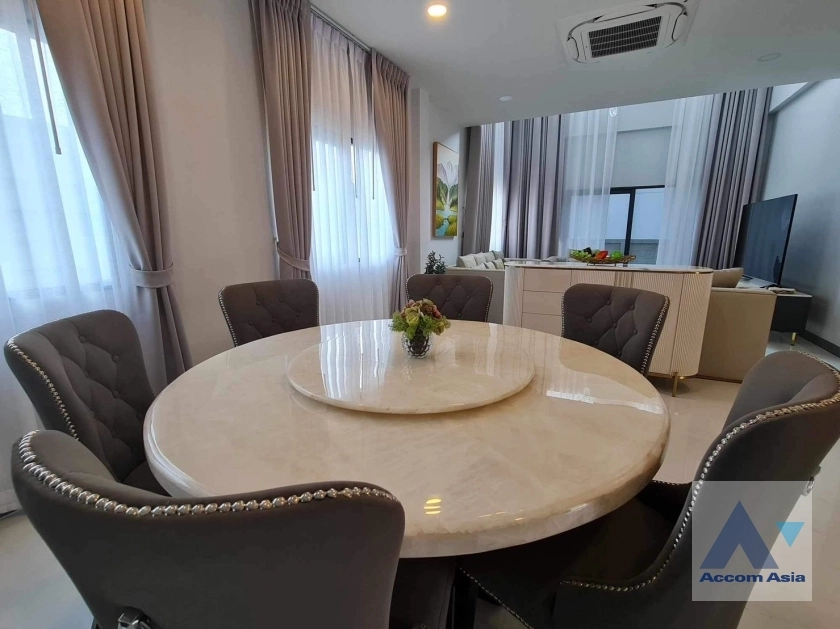  1  4 br House for rent and sale in Samutprakan ,Samutprakan BTS Bang Na at The City Bangna AA38933