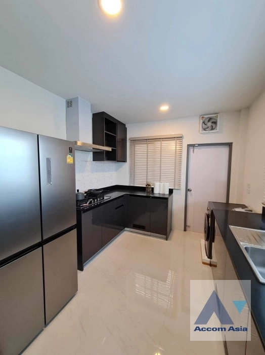 8  4 br House for rent and sale in Samutprakan ,Samutprakan BTS Bang Na at The City Bangna AA38933