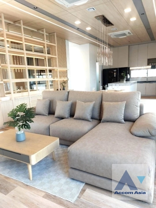 10  3 br House For Rent in Latkrabang ,Bangkok ARL Ban Thap Chang at VIVE Rama 9 AA38935