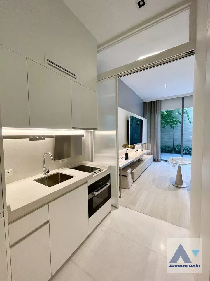 unit 1 Bedroom  Condominium For Rent in Sukhumvit, Bangkok  near BTS Phrom Phong (AA38942)