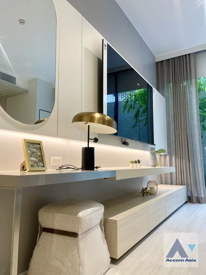 unitGround Floor, Pet friendly |  1 Bedroom  Condominium For Rent in Sukhumvit, Bangkok  near BTS Phrom Phong (AA38943)