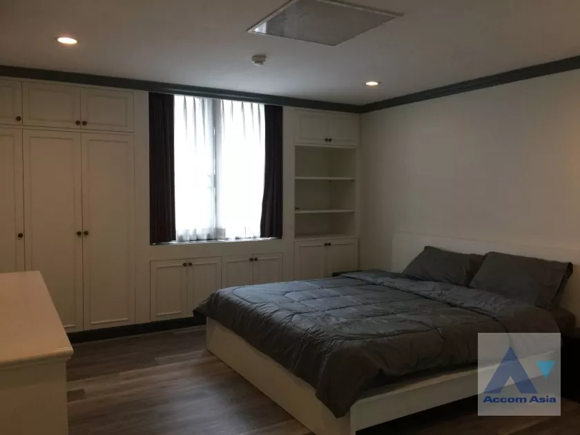 Las Colinas Condominium  2 Bedroom for Sale & Rent MRT Sukhumvit in Sukhumvit Bangkok
