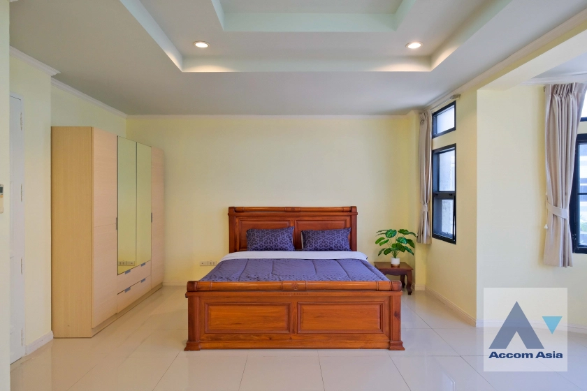 12  3 br Townhouse For Rent in Sukhumvit ,Bangkok BTS Phrom Phong at Chicha Castle AA38960
