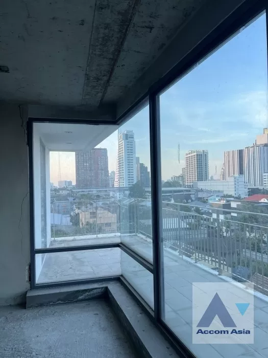  1  3 br Condominium For Sale in  ,Bangkok BTS Ari at Prom Phaholyothin 2 AA38961