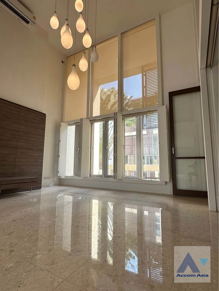  2  3 br Townhouse For Sale in Sathorn ,Bangkok BTS Chong Nonsi - MRT Khlong Toei at The Loft AA38964