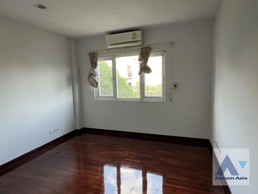 9  4 br House for rent and sale in Sukhumvit ,Bangkok BTS On Nut at Baan Hong Nakorn Sukhumvit AA38967