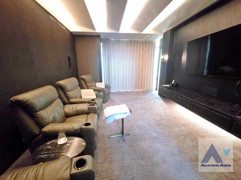 37  2 br Condominium for rent and sale in Sathorn ,Bangkok BTS Saphan Taksin at Four Seasons Private Residences AA38968