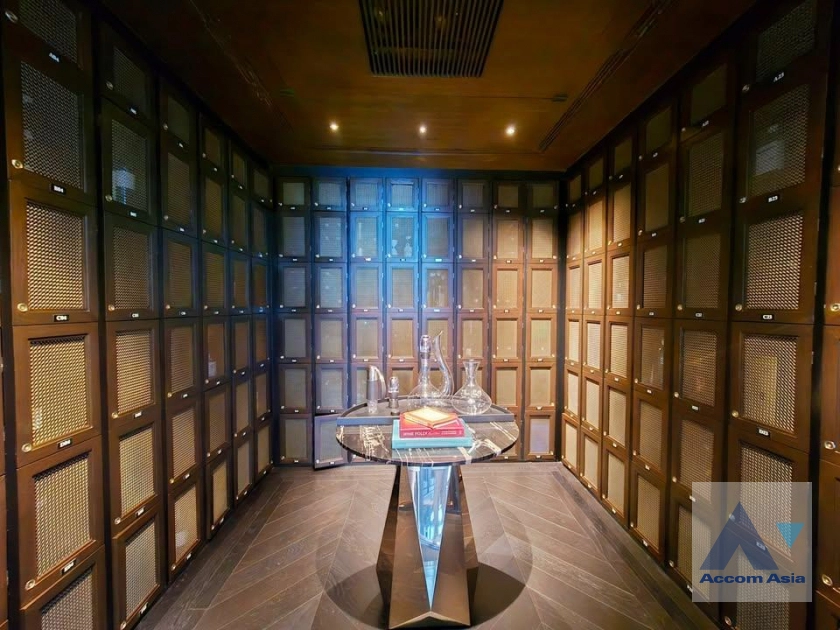 34  2 br Condominium for rent and sale in Sathorn ,Bangkok BTS Saphan Taksin at Four Seasons Private Residences AA38968