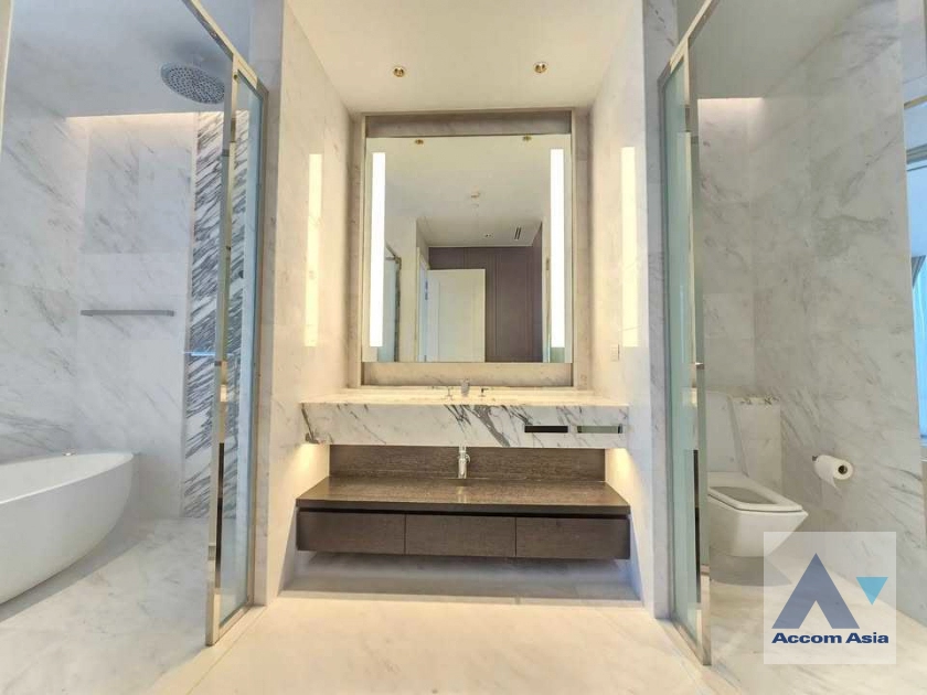 23  2 br Condominium for rent and sale in Sathorn ,Bangkok BTS Saphan Taksin at Four Seasons Private Residences AA38968