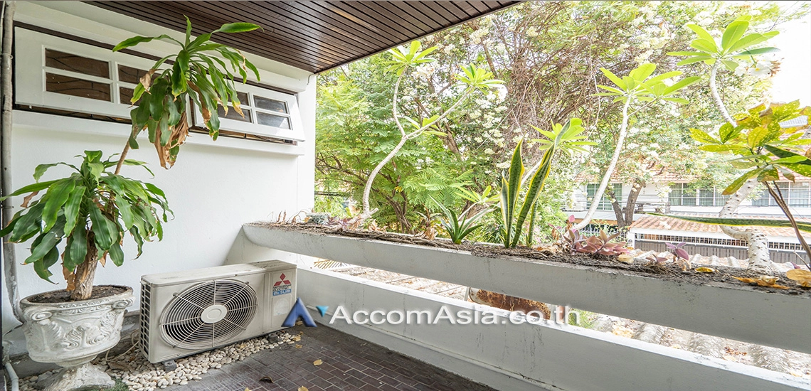 12  3 br House For Rent in Sukhumvit ,Bangkok BTS Nana 11001701