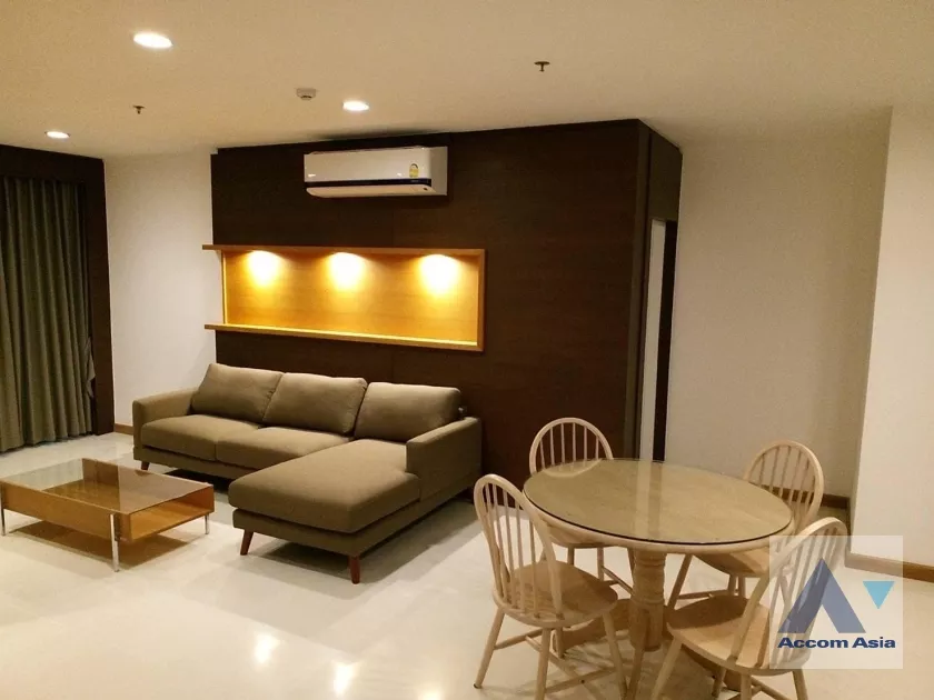 Fully Furnished |  2 Bedrooms  Condominium For Rent in Sathorn, Bangkok  near BTS Surasak (AA38984)