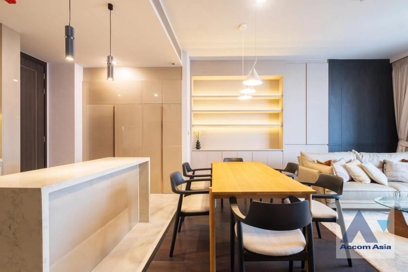 unit 3 Bedrooms  Condominium For Rent & Sale in Sukhumvit, Bangkok  near BTS Phrom Phong (AA38986)