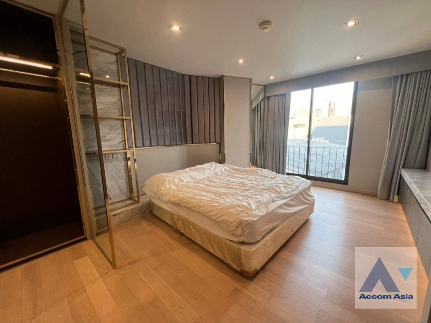 6  4 br House For Rent in Sukhumvit ,Bangkok BTS Ekkamai at ARNA Ekamai AA38987