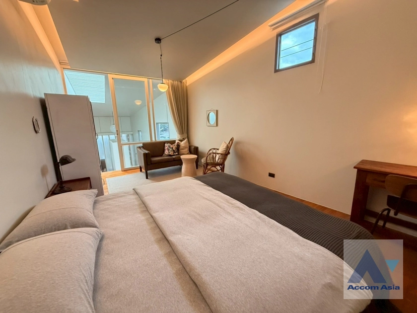 15  1 br House for rent and sale in Phaholyothin ,Bangkok BTS Ari AA38992