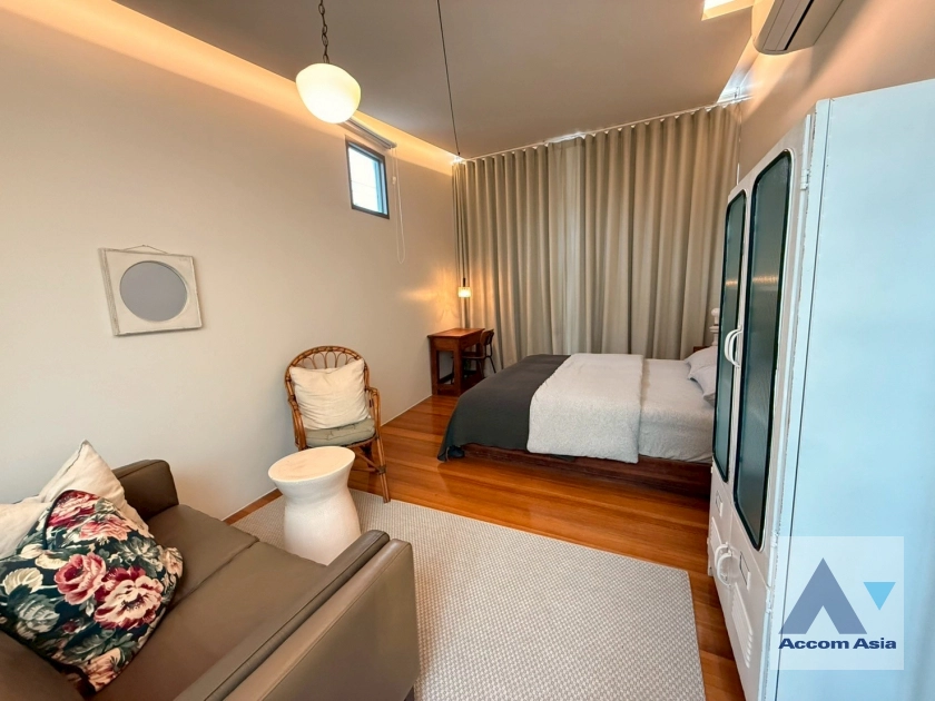 12  1 br House for rent and sale in Phaholyothin ,Bangkok BTS Ari AA38992