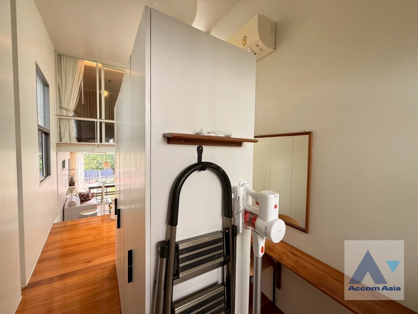 11  1 br House for rent and sale in Phaholyothin ,Bangkok BTS Ari AA38992