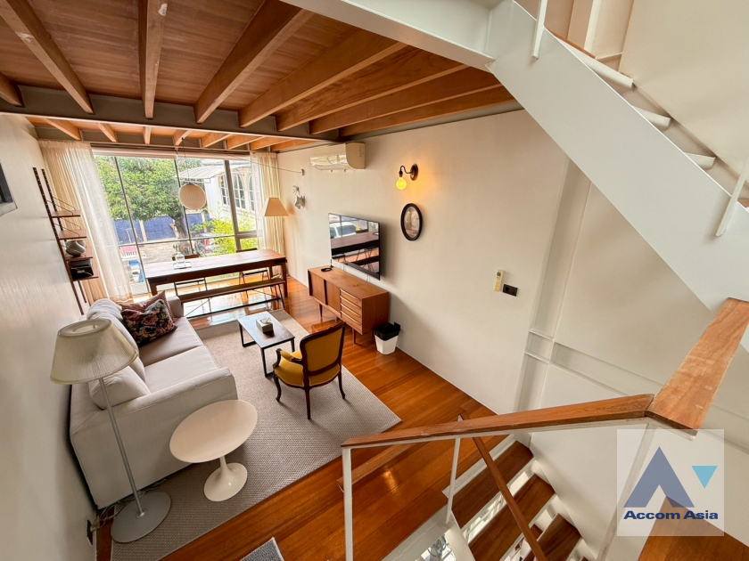 House For Rent & Sale in Phahonyothin, Bangkok Code AA38992