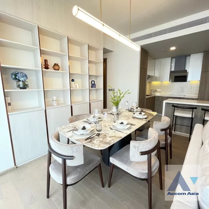  2 Bedrooms  Condominium For Rent in Sukhumvit, Bangkok  near BTS Asok - MRT Sukhumvit (AA38997)