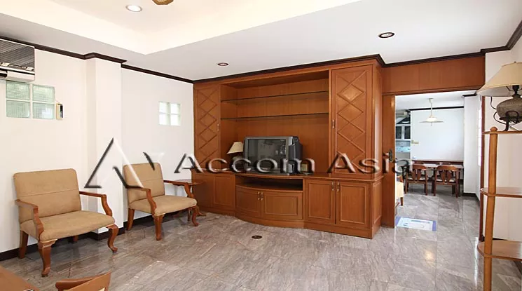 4  2 br House For Rent in Ploenchit ,Bangkok BTS Ploenchit 95322