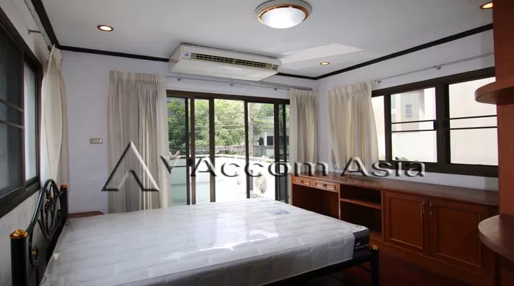 8  2 br House For Rent in Ploenchit ,Bangkok BTS Ploenchit 95322