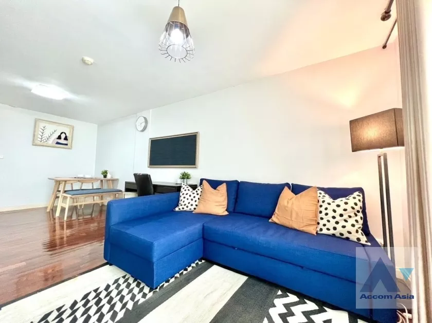 unit 1 Bedroom  Condominium For Rent & Sale in Sukhumvit, Bangkok  near BTS Thong Lo (AA39006)