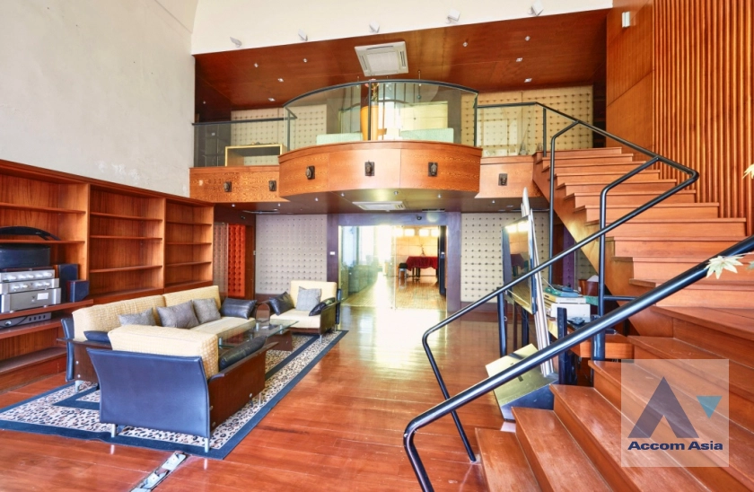 Sathorn Park Place Condominium  4 Bedroom for Sale MRT Lumphini in Sathorn Bangkok