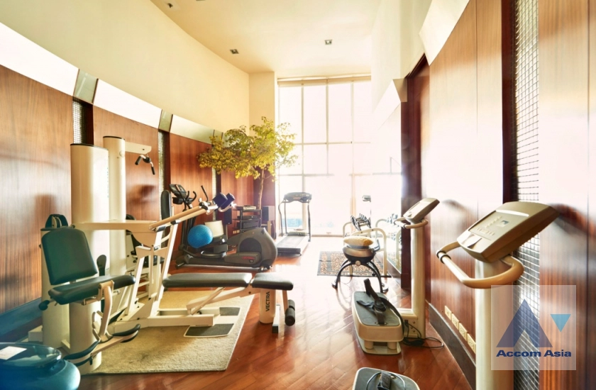 22  4 br Condominium For Sale in Sathorn ,Bangkok BTS Sala Daeng - MRT Lumphini at Sathorn Park Place AA39012