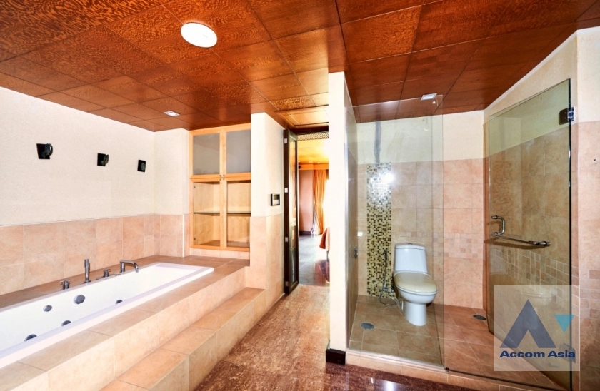 15  4 br Condominium For Sale in Sathorn ,Bangkok BTS Sala Daeng - MRT Lumphini at Sathorn Park Place AA39012