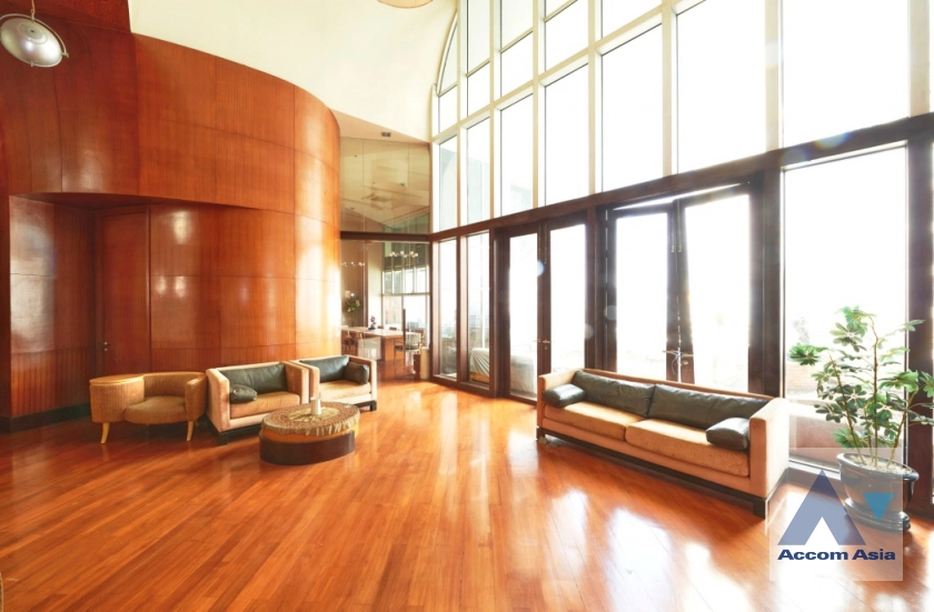  1  4 br Condominium For Sale in Sathorn ,Bangkok BTS Sala Daeng - MRT Lumphini at Sathorn Park Place AA39012