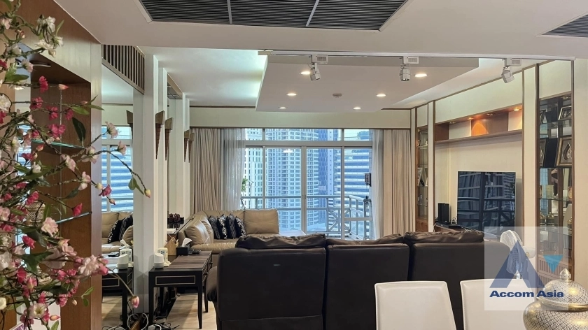5  2 br Condominium For Sale in Ploenchit ,Bangkok BTS Ploenchit at All Seasons Mansion AA39013
