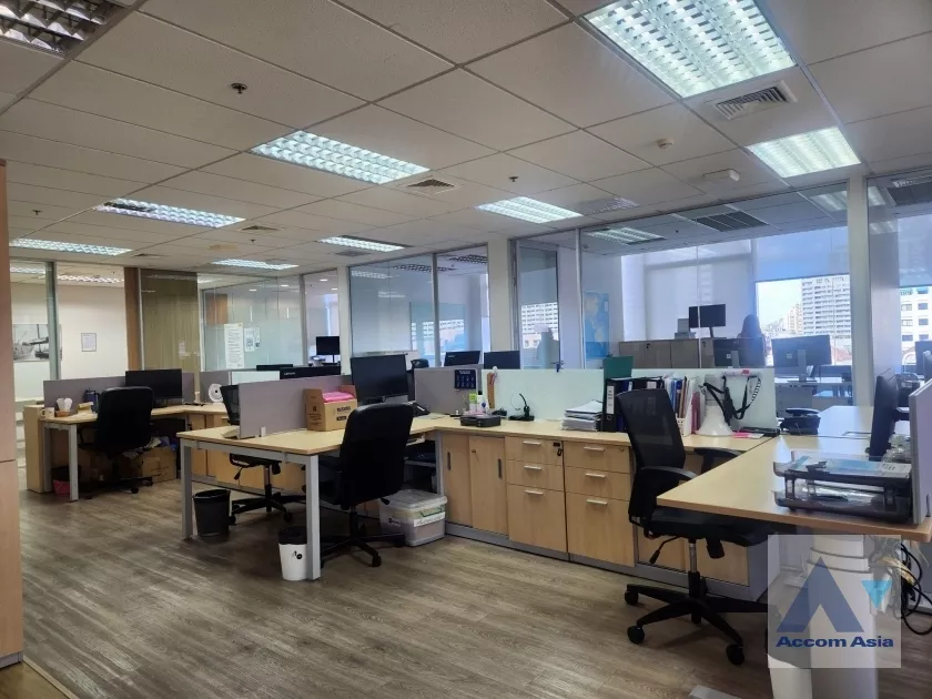  2  Office Space For Rent in Sukhumvit ,Bangkok BTS Thong Lo at Major Tower AA39018