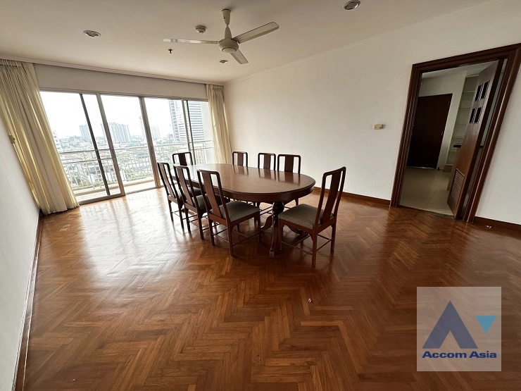 unit 3 Bedrooms  Apartment For Rent in Sathorn, Bangkok  near BRT Technic Krungthep (AA39022)