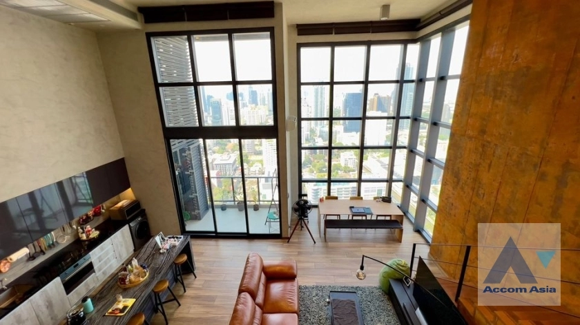 Fully Furnished, Duplex Condo |  2 Bedrooms  Condominium For Sale in Sukhumvit, Bangkok  near MRT Phetchaburi (AA39027)