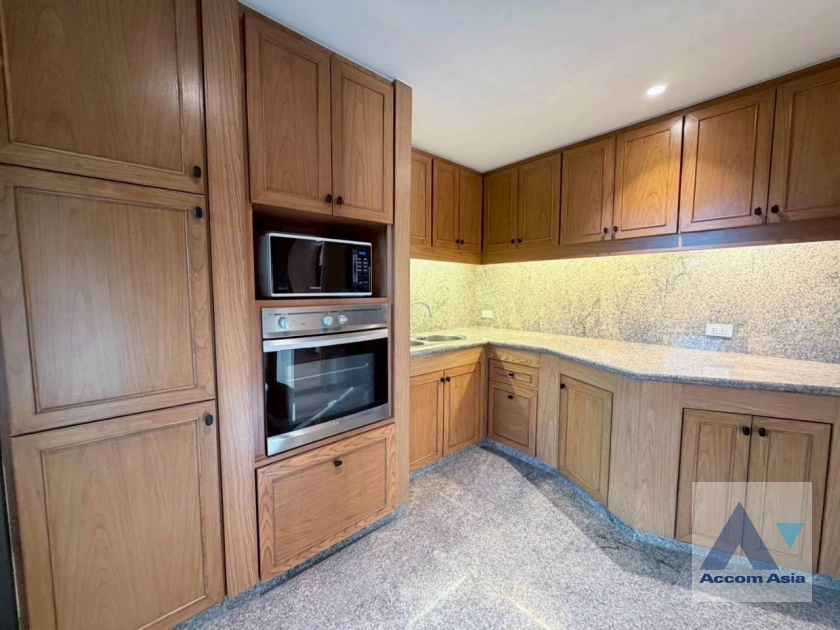 9  3 br Apartment For Rent in Sukhumvit ,Bangkok BTS Thong Lo at Sawit Suites Apartment AA39031