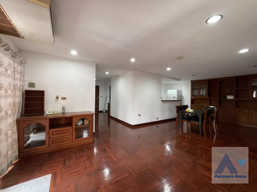 10  2 br Condominium For Rent in Sukhumvit ,Bangkok BTS Asok - MRT Sukhumvit at Ruamjai Heights AA39033