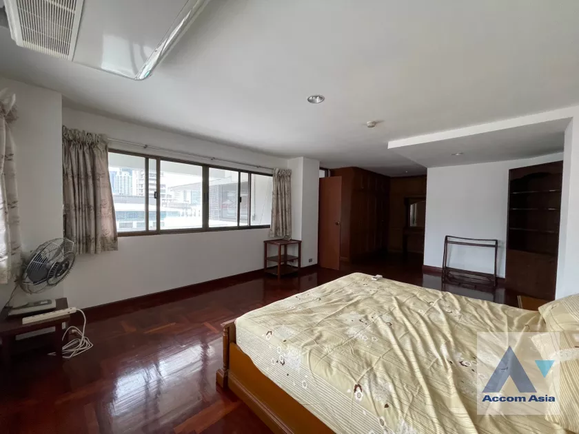 12  2 br Condominium For Rent in Sukhumvit ,Bangkok BTS Asok - MRT Sukhumvit at Ruamjai Heights AA39033