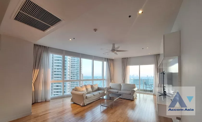 Lake View, Common Pool, Fully Furnished |  Millennium Residence @ Sukhumvit Condominium  3 Bedroom for Rent MRT Sukhumvit in Sukhumvit Bangkok