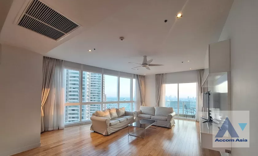 Fully Furnished, Lake View |  Millennium Residence Condominium  3 Bedroom for Rent MRT Sukhumvit in Sukhumvit Bangkok