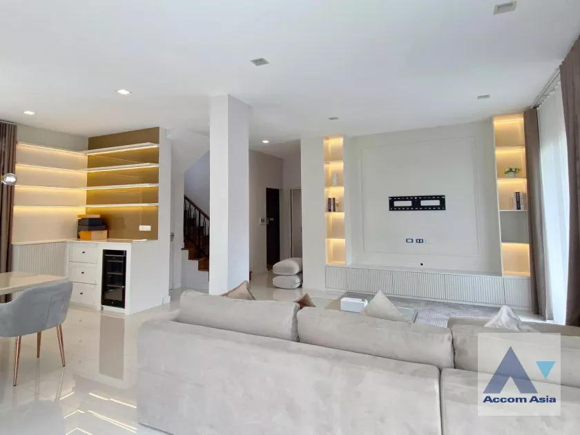  1  3 br House For Sale in Pattanakarn ,Bangkok ARL Ban Thap Chang at Bangkok Boulevard Rama9 AA39048