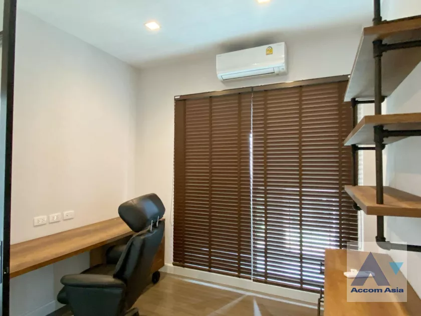 17  3 br House For Sale in Pattanakarn ,Bangkok ARL Ban Thap Chang at Bangkok Boulevard Rama9 AA39048