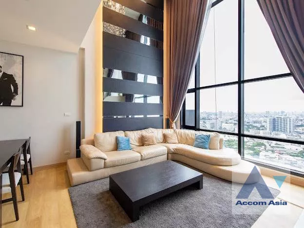 Duplex Condo |  Urbano Absolute Sathorn Condominium  3 Bedroom for Rent BTS Krung Thon Buri in Charoennakorn Bangkok