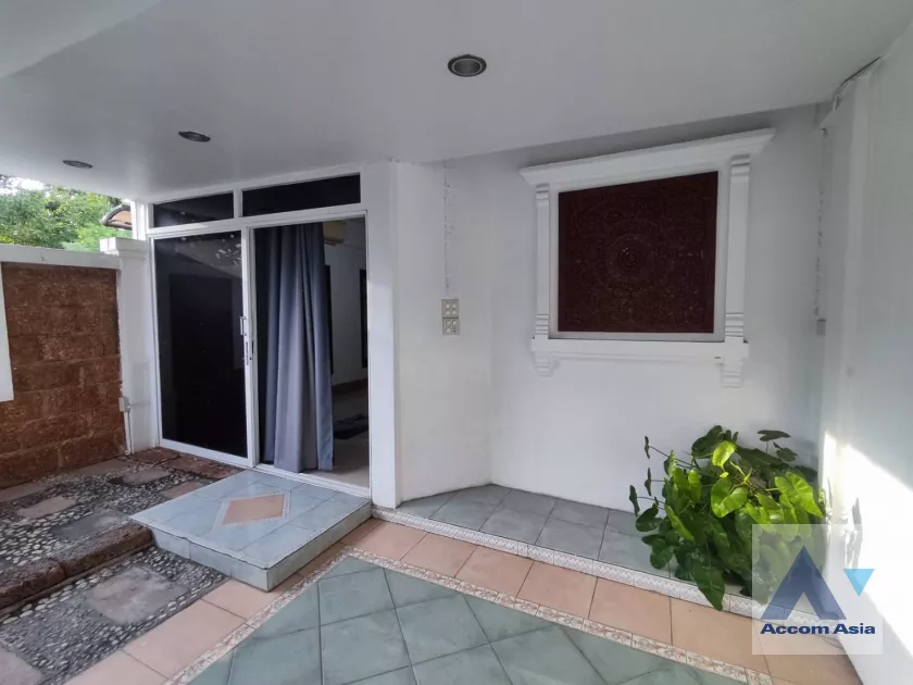15  3 br Townhouse For Sale in bangna ,Bangkok BTS Udomsuk AA39054