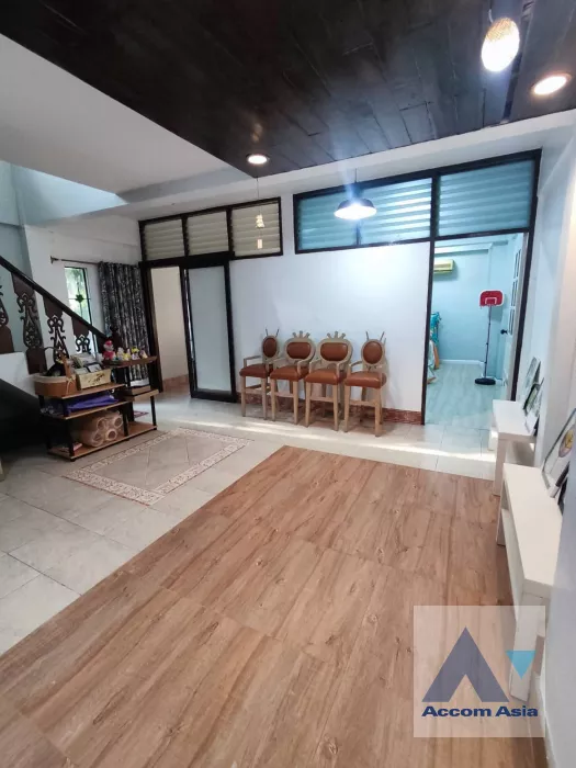 23  3 br Townhouse For Sale in bangna ,Bangkok BTS Udomsuk AA39054