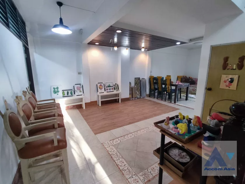 22  3 br Townhouse For Sale in bangna ,Bangkok BTS Udomsuk AA39054