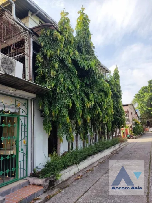 27  3 br Townhouse For Sale in bangna ,Bangkok BTS Udomsuk AA39054
