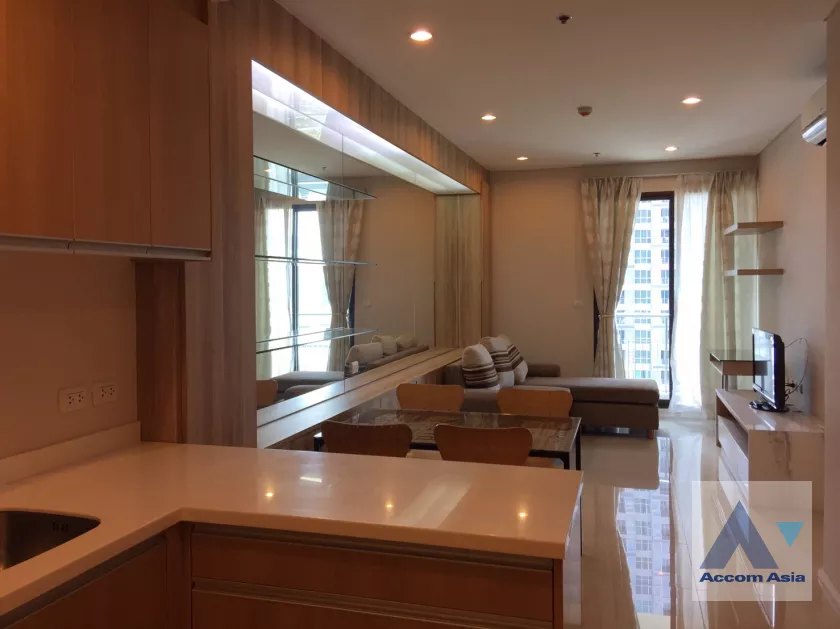  1 Bedroom  Condominium For Rent in Phaholyothin, Bangkok  near MRT Phetchaburi - ARL Makkasan (AA39056)